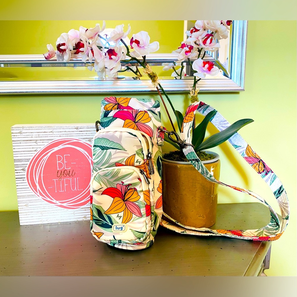 Lug *Huggie* Hibiscus bag
